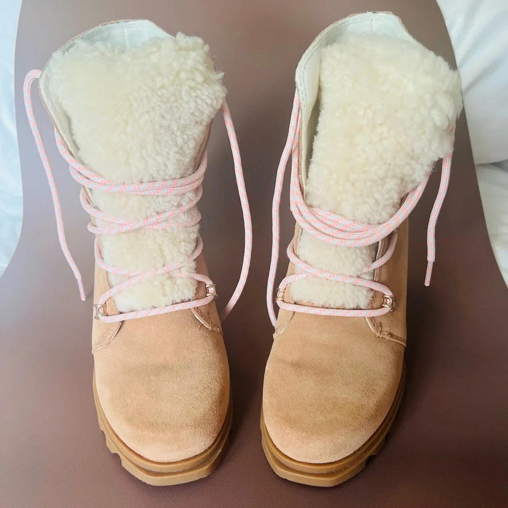 Sorel Joan of Artic Wedge Lace Up Fur Boots Tan EUC - Picture 7 of 13